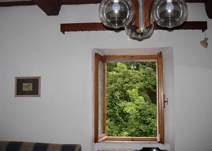 アパート Il Pino Amiata アルチドッソ